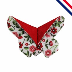 Broche papillon en tissu rouge et blanc fleuri rouge