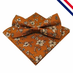 Nœud papillon marron clair à fleurs beige avec pochette de costume assortie